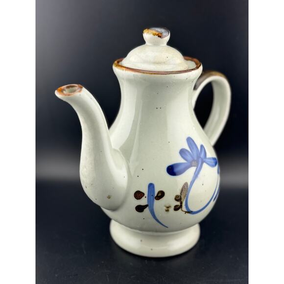 Vintage Mexican Pottery Teapot - Picture 4 of 8